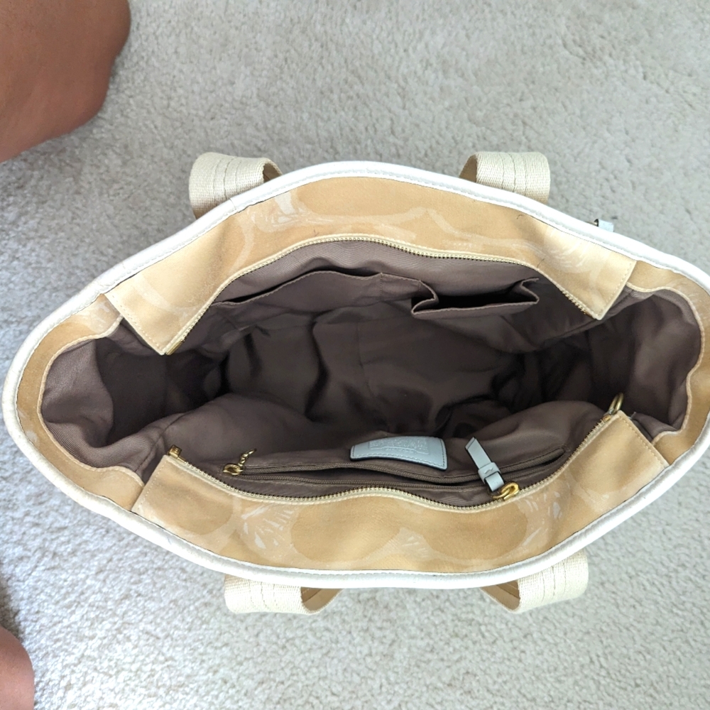 Coach Signature Shoulder Bag - Picture 8 of 16